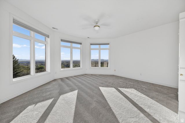 5227 S RIDGEDALE DR, Ogden, UT 84403