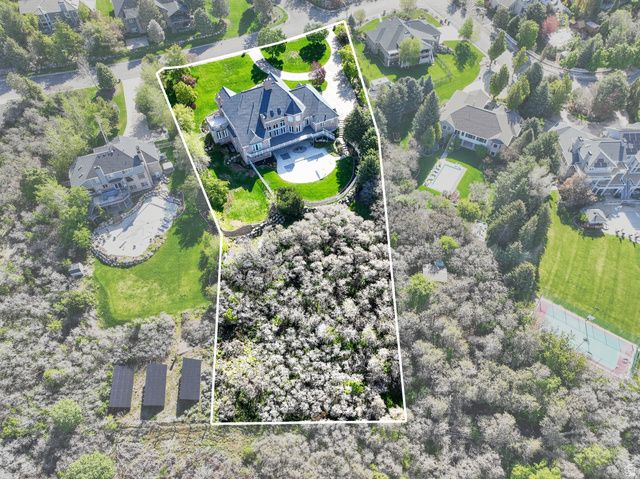 5227 S RIDGEDALE DR, Ogden, UT 84403
