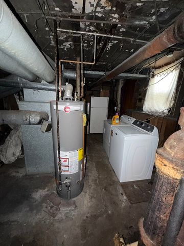 20 Maple St, Saugus, MA 01906