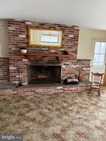 42 WINDING WAY, Gibbsboro, NJ 08026