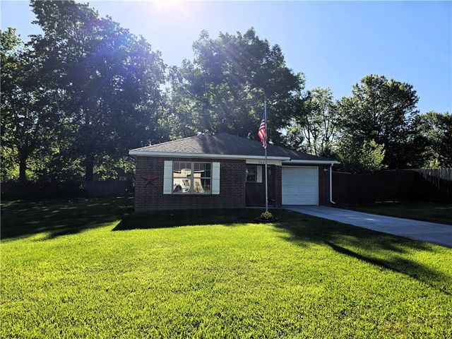 502 Carter Avenue, Lincoln, AR 72744