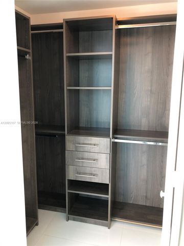1100 S Miami Ave 4007, Miami, FL 33130