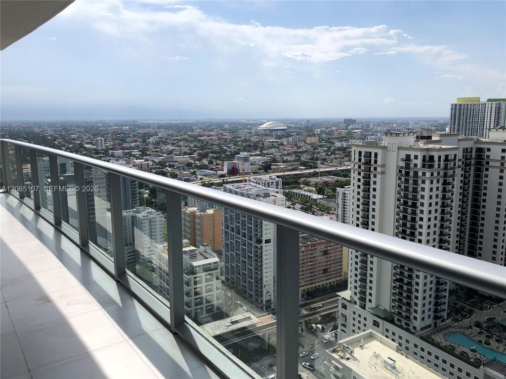 1100 S Miami Ave 4007, Miami, FL 33130