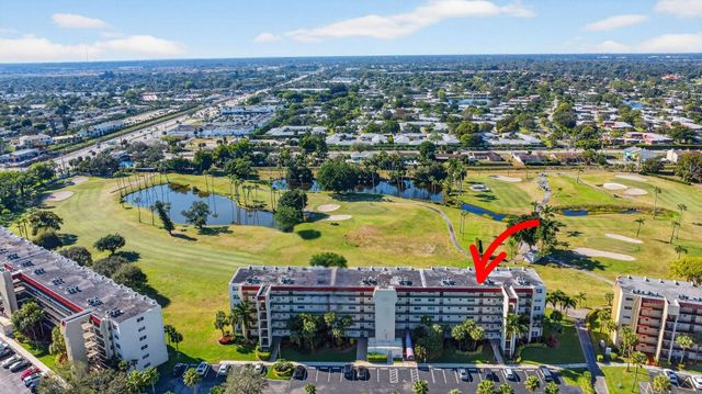 3871 Via Poinciana 407, Lake Worth, FL 33467