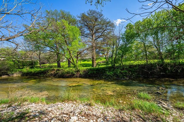 123 FM 480, Center Point, TX 78010