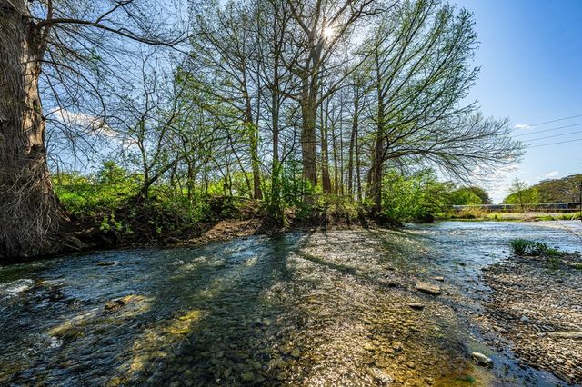 123 FM 480, Center Point, TX 78010