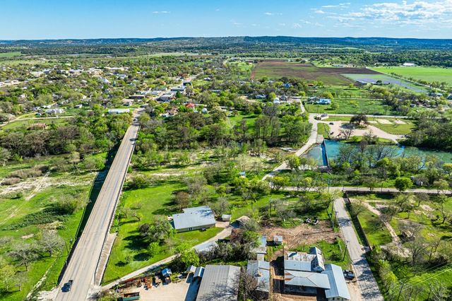 123 FM 480, Center Point, TX 78010