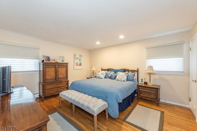 15 Alba Pl, Parsippany-troy Hills Twp., NJ 07054