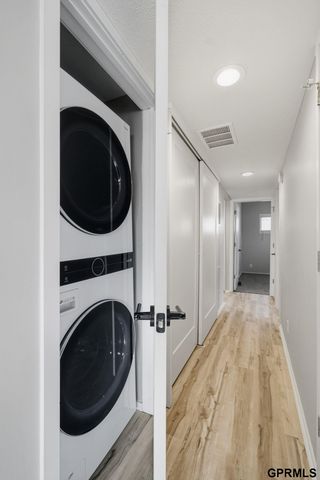 230 Prestwick Road, Lincoln, NE 68505