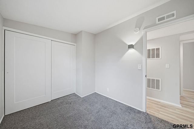 230 Prestwick Road, Lincoln, NE 68505