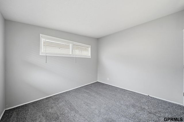 230 Prestwick Road, Lincoln, NE 68505