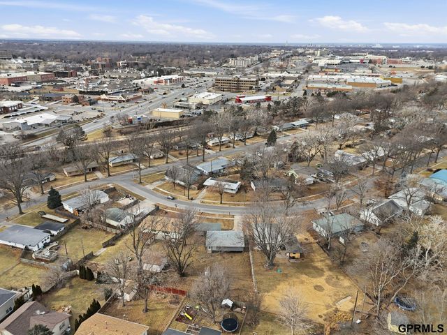 230 Prestwick Road, Lincoln, NE 68505