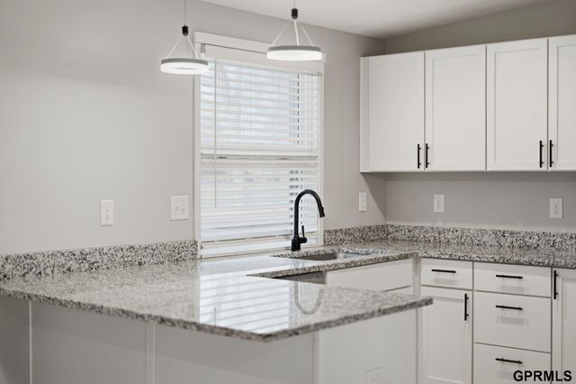 230 Prestwick Road, Lincoln, NE 68505