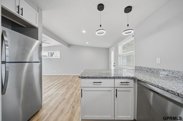 230 Prestwick Road, Lincoln, NE 68505