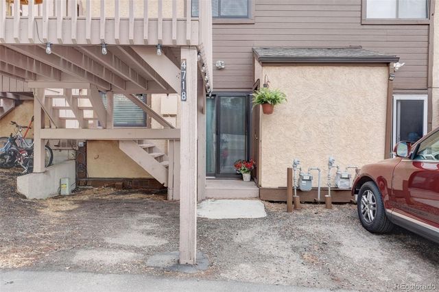 4718 N Carefree Circle, Colorado Springs, CO 80917