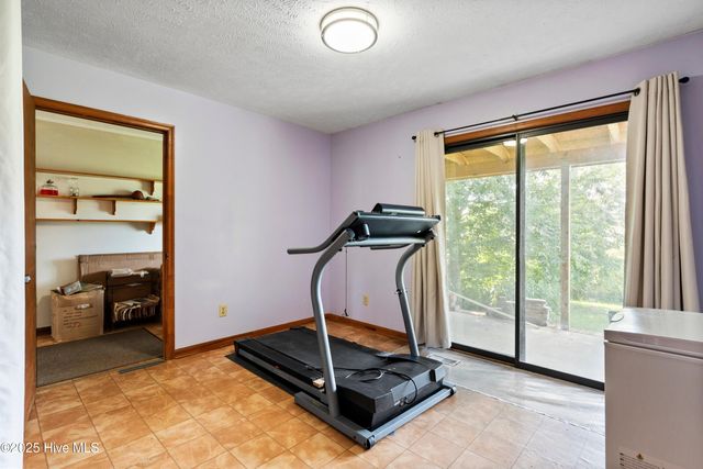 103 Top Tobacco Road, Lake Waccamaw, NC 28450