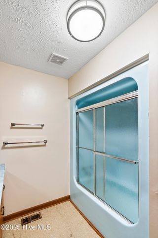 103 Top Tobacco Road, Lake Waccamaw, NC 28450