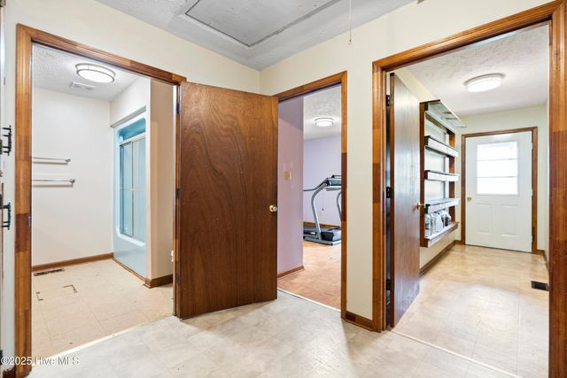 103 Top Tobacco Road, Lake Waccamaw, NC 28450