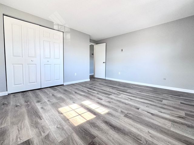 2 Old Colony Ln 5, Arlington, MA 02476