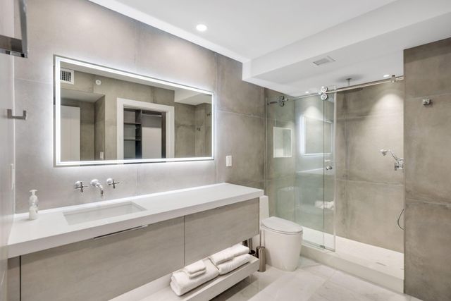 100 SE 5th Avenue 106, Boca Raton, FL 33432