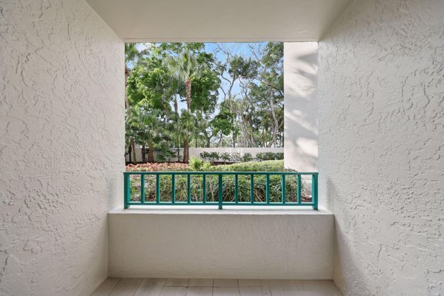 100 SE 5th Avenue 106, Boca Raton, FL 33432