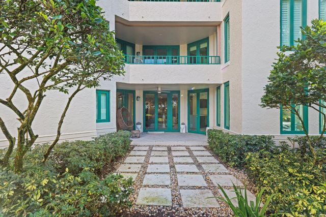 100 SE 5th Avenue 106, Boca Raton, FL 33432