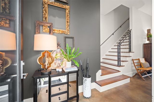 908 East 23rd, Houston, TX 77009