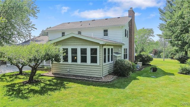 44 Brown Drive, Oswego, NY 13126