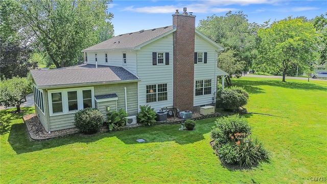 44 Brown Drive, Oswego, NY 13126