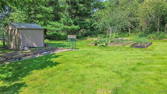 44 Brown Drive, Oswego, NY 13126
