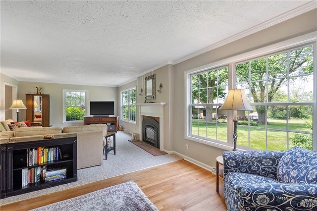 44 Brown Drive, Oswego, NY 13126
