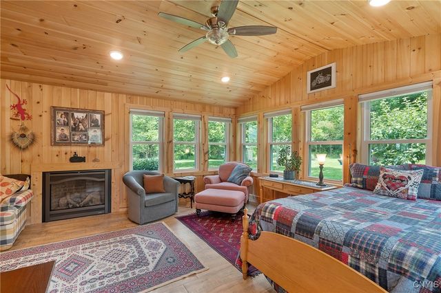 44 Brown Drive, Oswego, NY 13126
