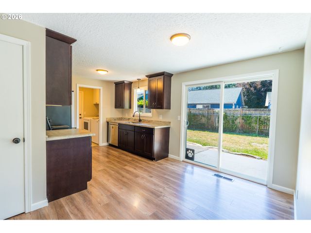 2285 Sw 193RD Ct, Beaverton, OR 97003