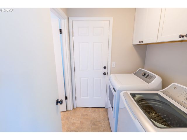 2285 Sw 193RD Ct, Beaverton, OR 97003