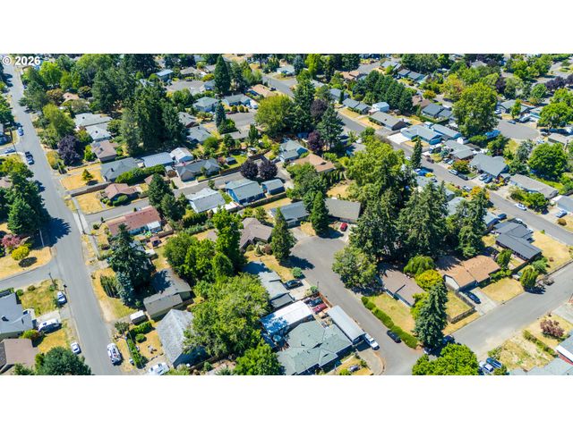 2285 Sw 193RD Ct, Beaverton, OR 97003