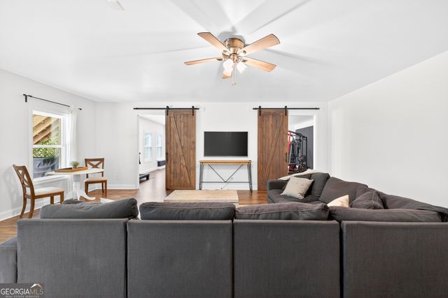163 Hewett Road, Pendergrass, GA 30567