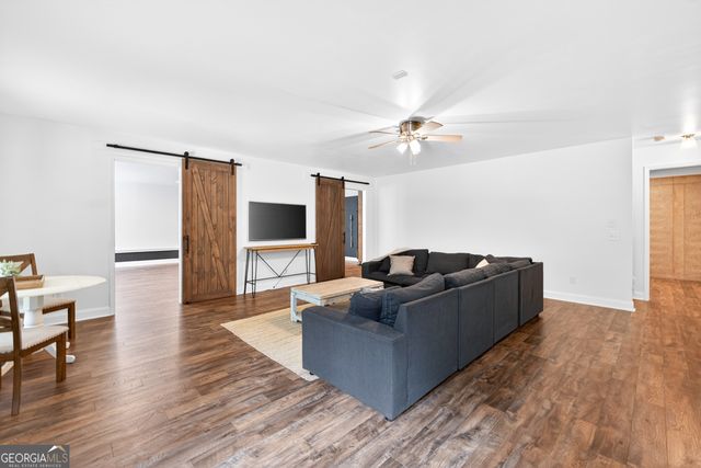 163 Hewett Road, Pendergrass, GA 30567