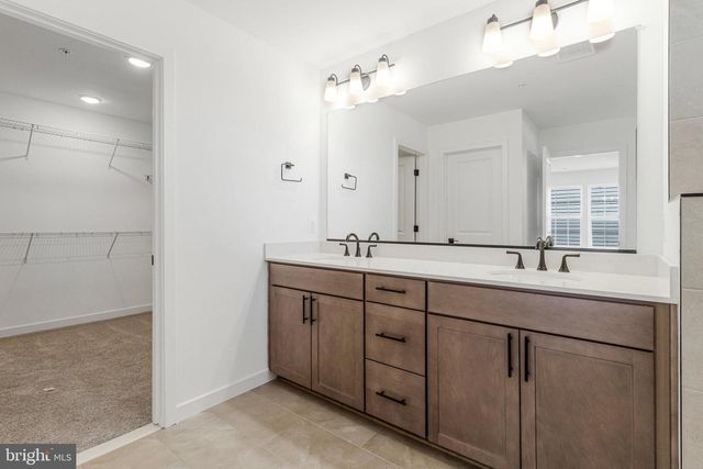 5724 HOWARD DR, Glen Burnie, MD 21060