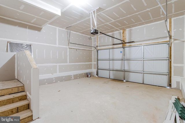 5724 HOWARD DR, Glen Burnie, MD 21060