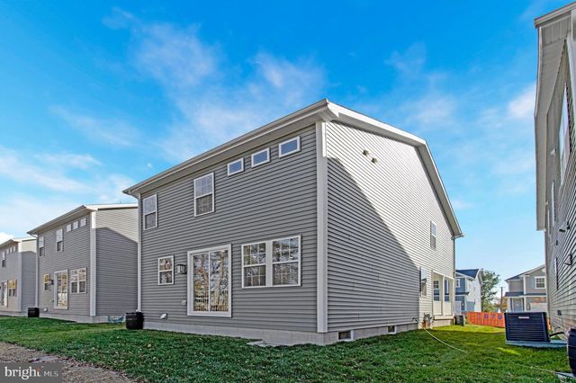 5724 HOWARD DR, Glen Burnie, MD 21060