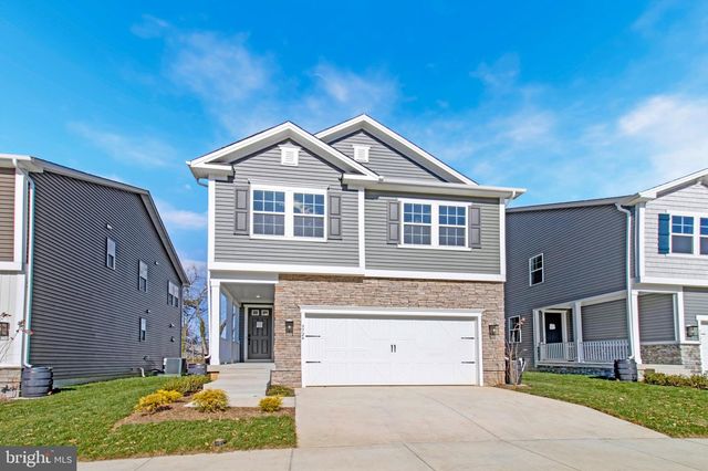 5724 HOWARD DR, Glen Burnie, MD 21060