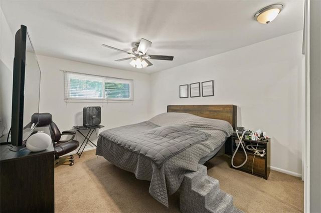 6521 W 49th Street, Mission, KS 66202