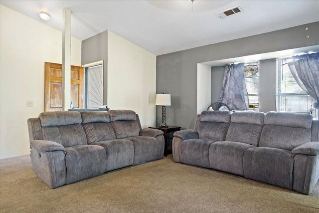 1222 N Laspina Street, Tulare, CA 93274