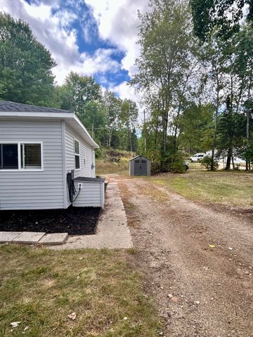 19157 W Chippewa Drive, Rodney, MI 49342