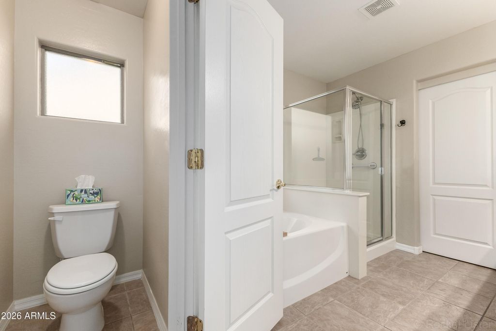 Image 16 of property listing at 16014 N 174TH Avenue, Surprise, AZ 85388