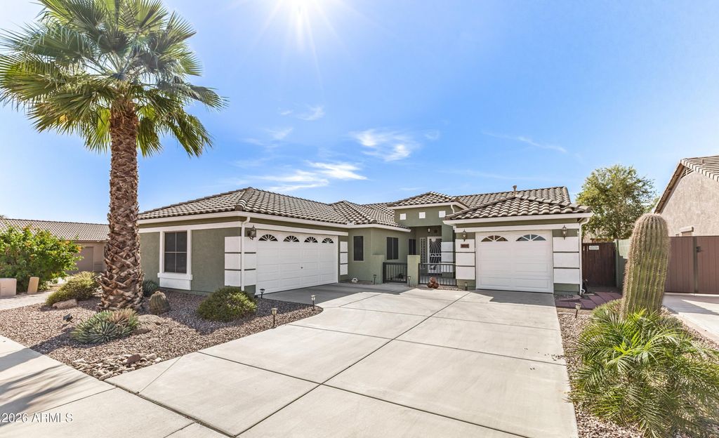 Image 2 of property listing at 16014 N 174TH Avenue, Surprise, AZ 85388