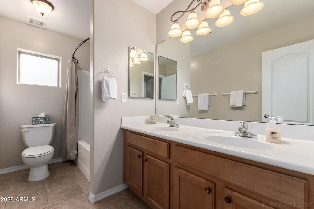 Image 22 of property listing at 16014 N 174TH Avenue, Surprise, AZ 85388
