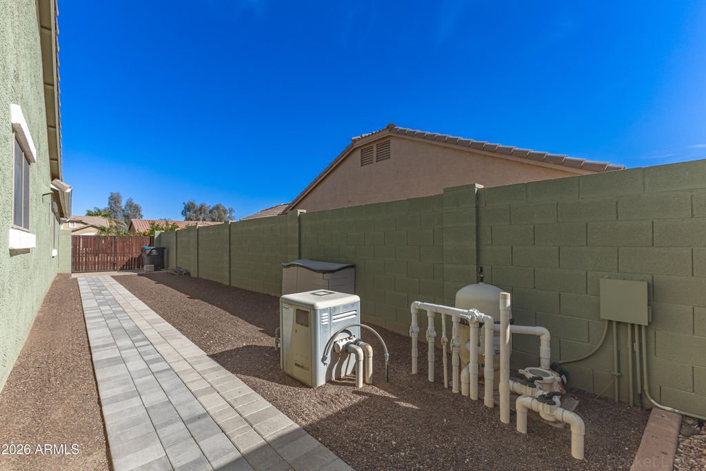 Image 37 of property listing at 16014 N 174TH Avenue, Surprise, AZ 85388