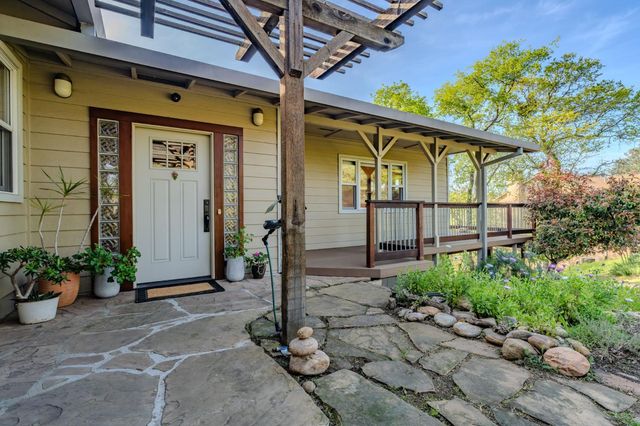 9032 Montero Rd, Valley Springs, CA 95252