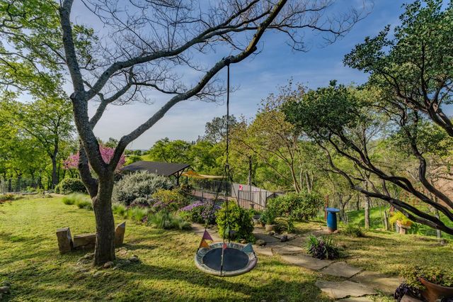 9032 Montero Rd, Valley Springs, CA 95252